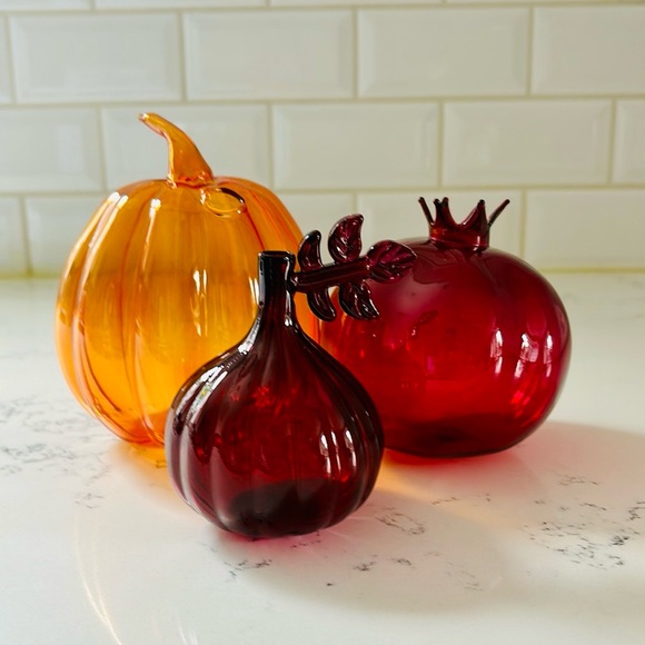 Anthropologie Pomegranate Harvest Glass Bud Vase - Picture 12 of 15